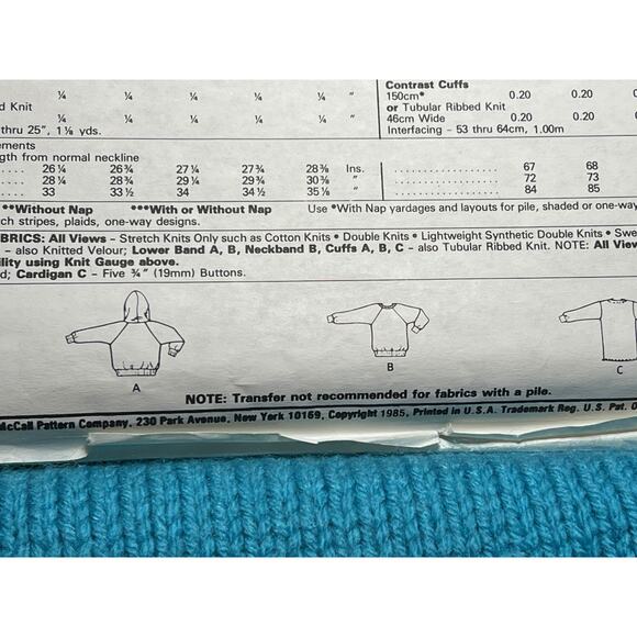 McCalls Sewing pattern 9529 unisex sweatshirt cardigan hoodie 1980s size small - Picture 6 of 6